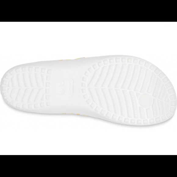 Women’s White Crocs Yellow Daisy Print Flip Flops Sandals Kadee II Flower - Picture 6 of 8